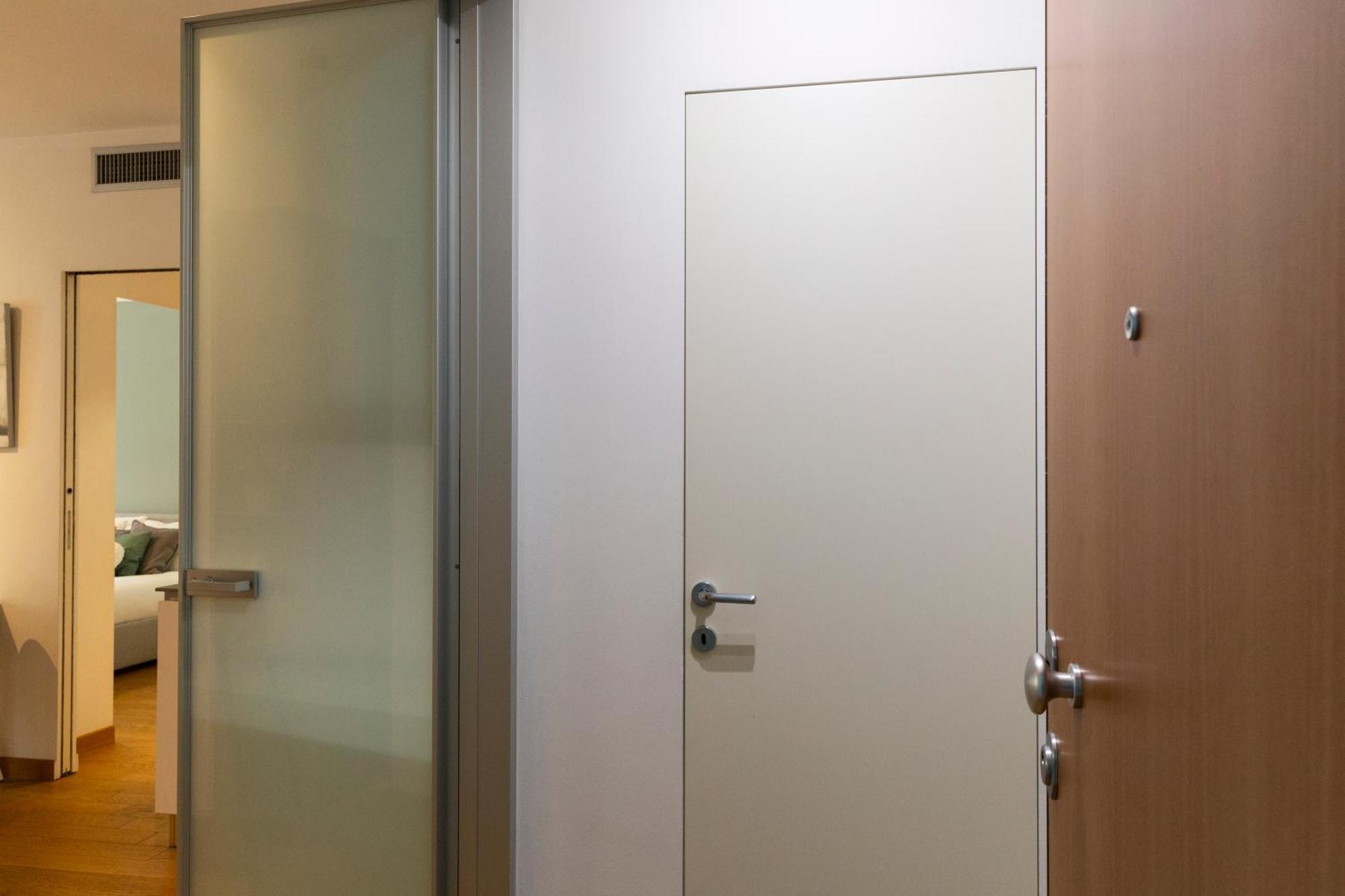 Suzzani 96 - Bicocca Area Appartement *