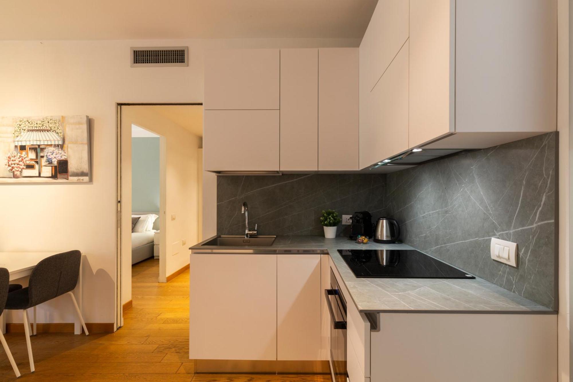 Appartement Suzzani 96 - Bicocca Area Milan