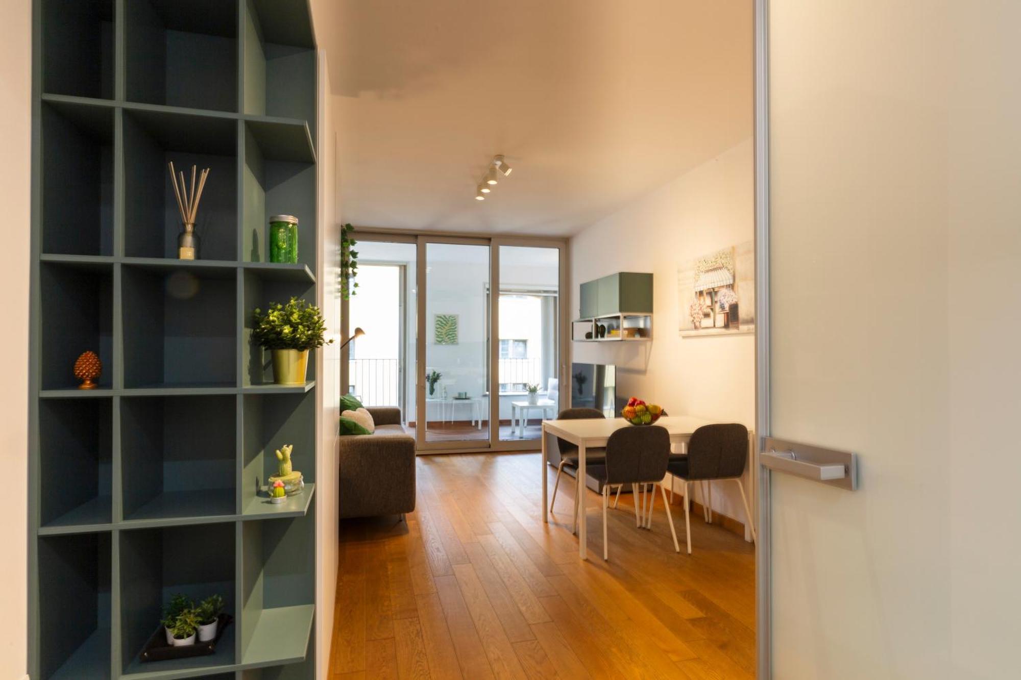 Suzzani 96 - Bicocca Area * Milan